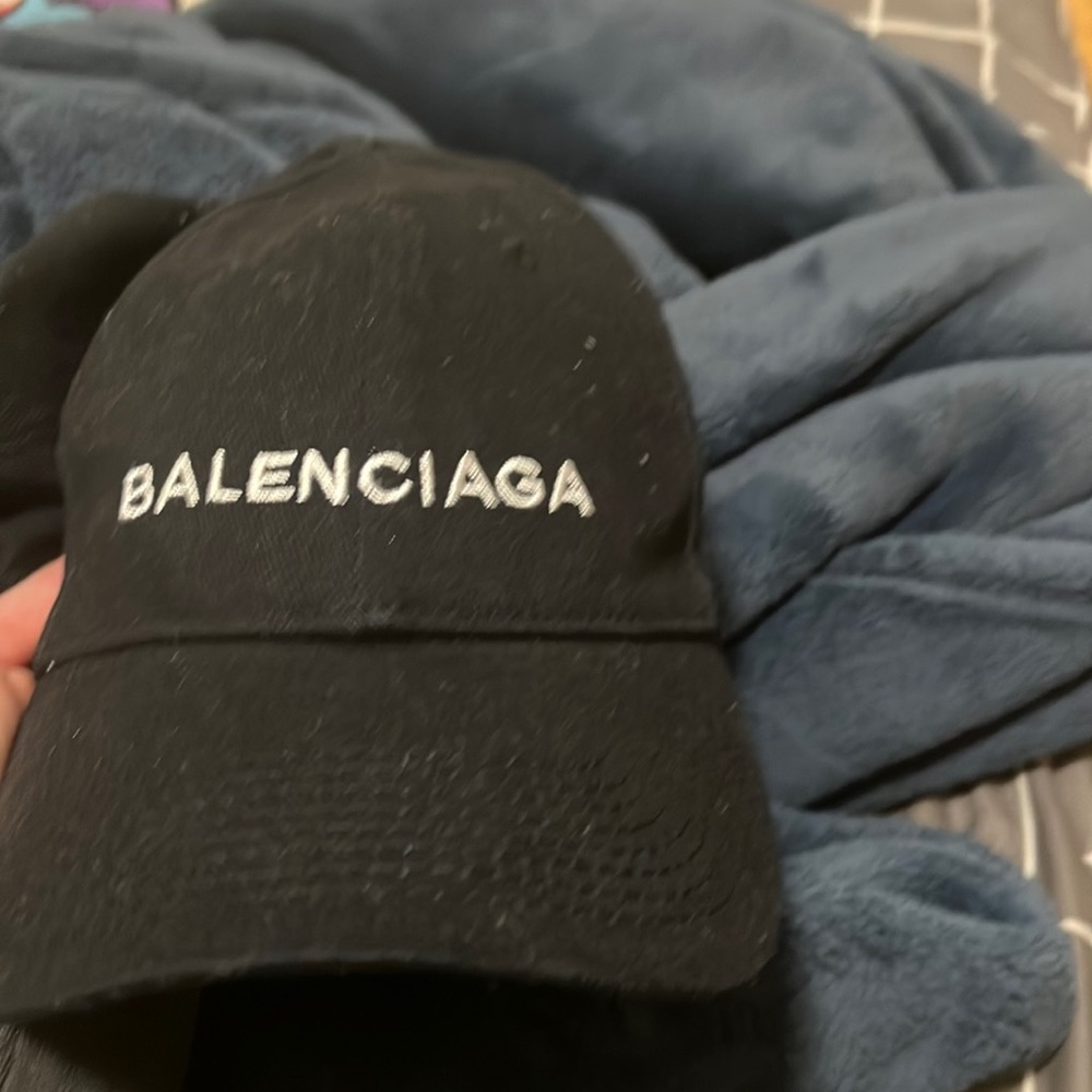 Balenciaga cap